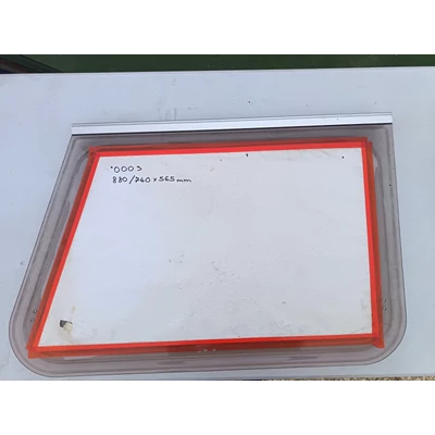 Angol oldal ablak_jobb_3 880/740x565