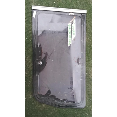 Angol első ablak_jobb_25 471x875/790