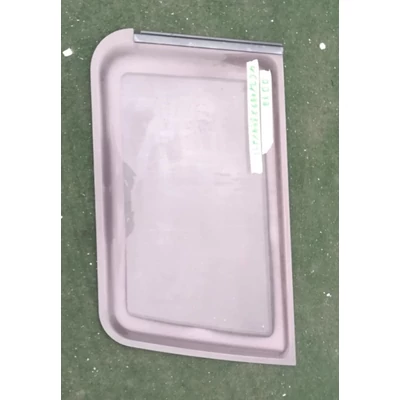 Angol első ablak_jobb_30 489/462x824/735