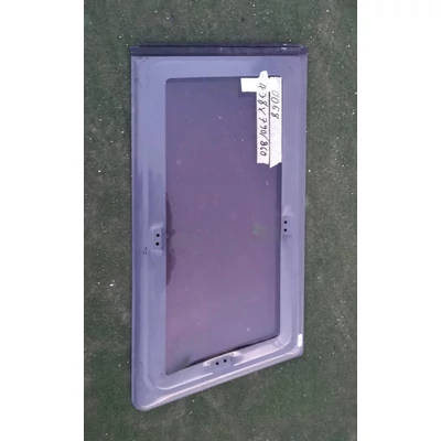 Angol első ablak_jobb_68 438x860/790