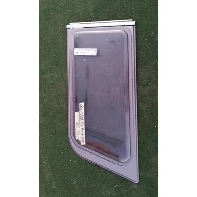 Angol első ablak_jobb_76 405/401x820/770