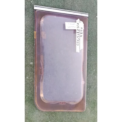 Angol első ablak_jobb_84 435x815/753