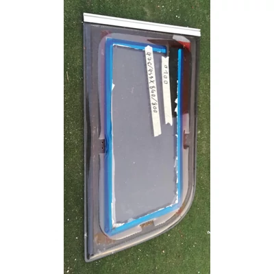 Angol első ablak_bal_100 476/459x840/800