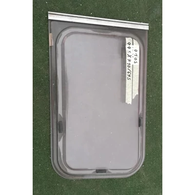 Angol első ablak_jobb_105 445x710/675