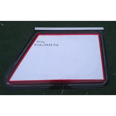 Oldal ablak_113 979/717x620