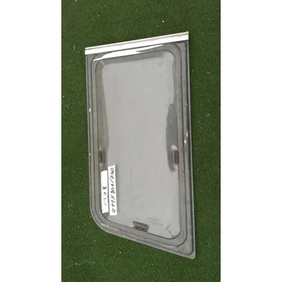 Angol első ablak_208 411x801/740